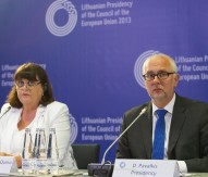 Máire Geoghegan-Quinn and Professor Dr Dainius Pavalkis